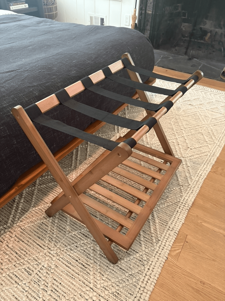 Are Luggage Racks Worth It for a Vacation Rental? My Honest Oakvivo&nbsp;Review